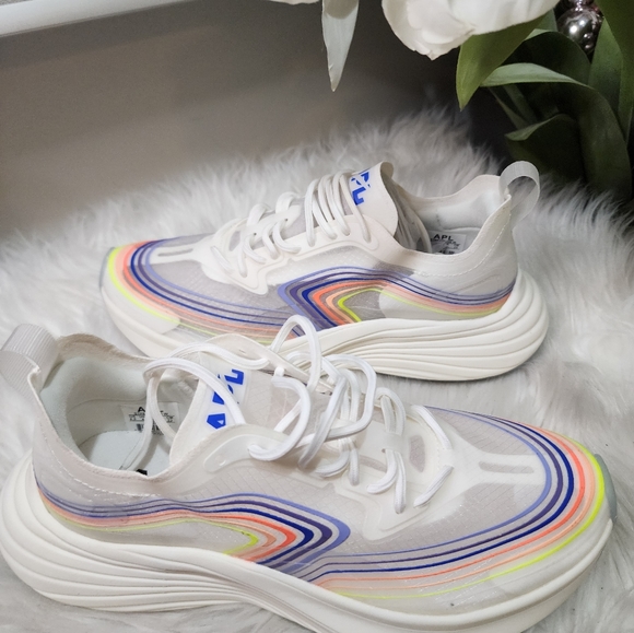 APL Women's Streamline Shoes size6.5 new - Picture 3 of 4